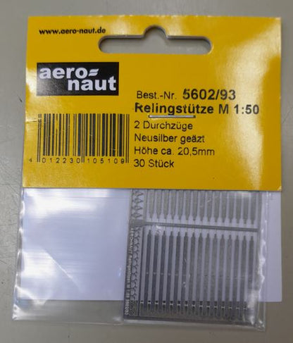 Relingstützen geätzt 2 Züge Höhe 20,5 mm, 32 Stück, 1:50, Durchzüge 0,5/0,8mm