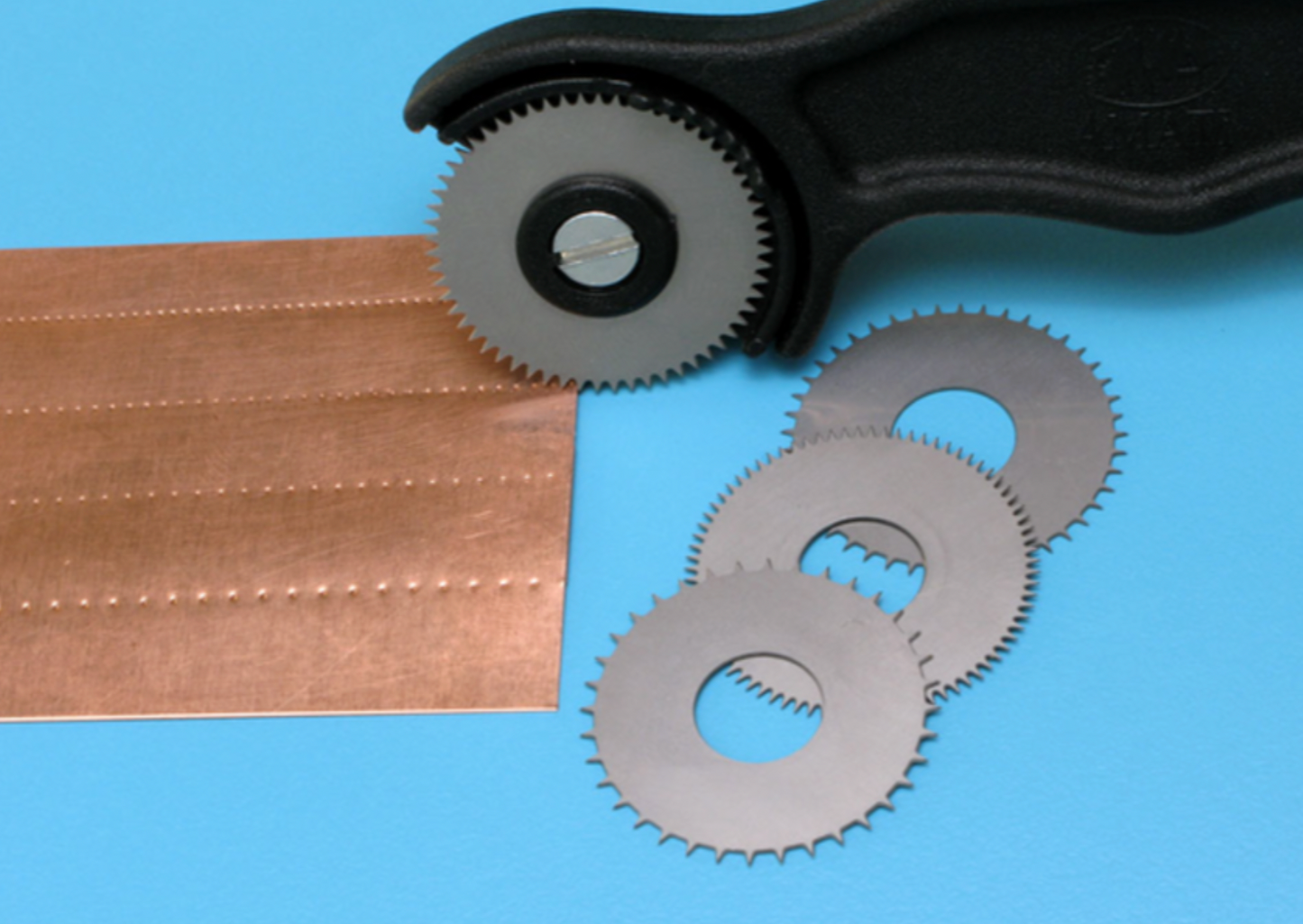 Nietenroller mit 4 versch. Abstandsscheiben 1,1 mm, 1,5 mm, 2,0 mm, 2,5 mm