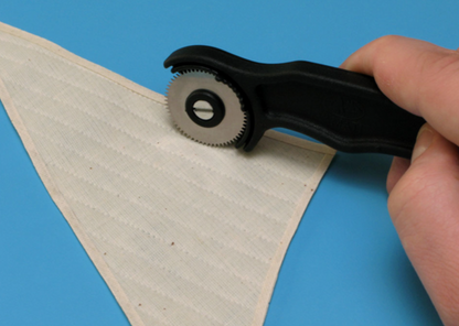 Nietenroller mit 4 versch. Abstandsscheiben 1,1 mm, 1,5 mm, 2,0 mm, 2,5 mm