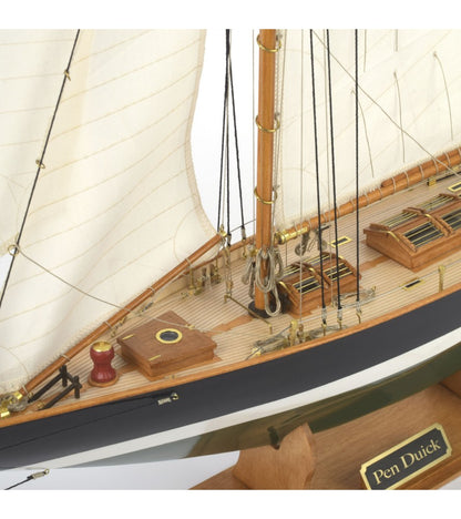 Pen Duick franz. Offshore Racing Segelyacht,  Länge 550 mm, 1:28, Holzbausatz