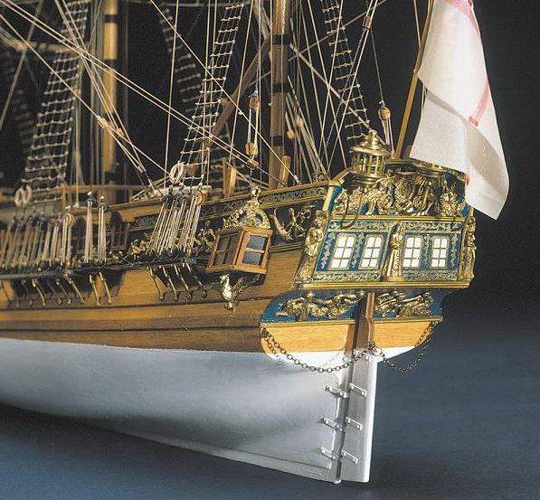 Royal Caroline               Länge   830 mm