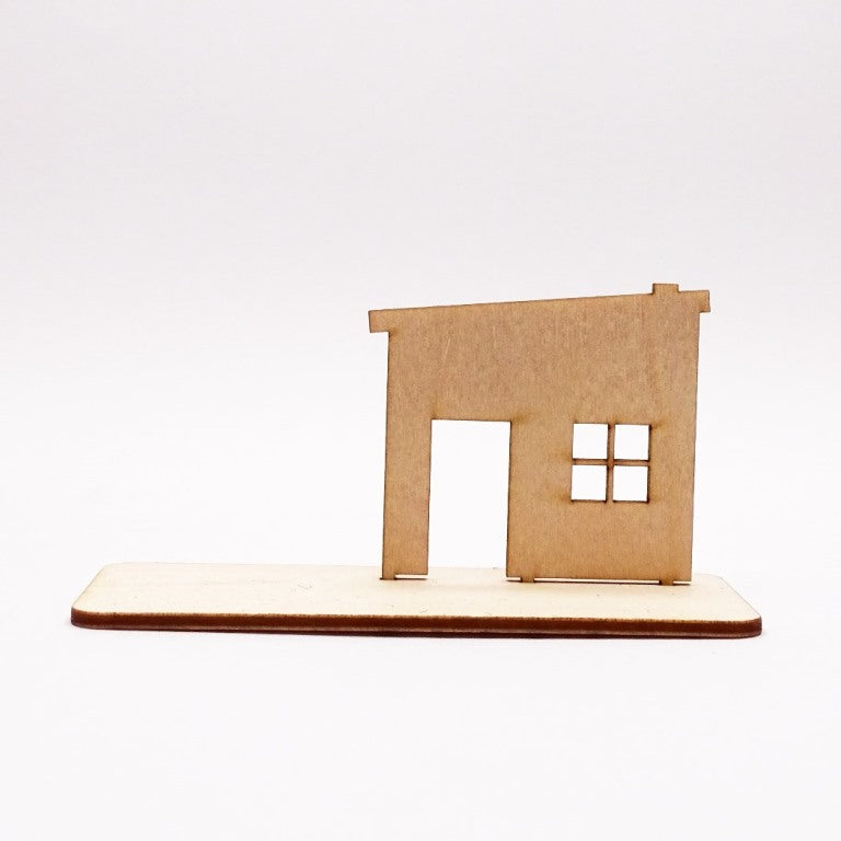 DIY  Haus  für Geschenkidee mit Noch Figuren