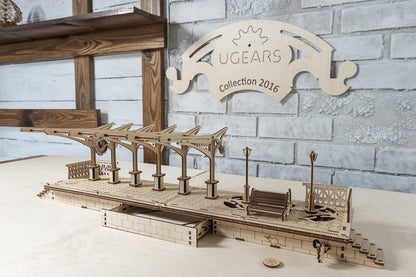 Bahnsteig für Lokomotive                           UGears