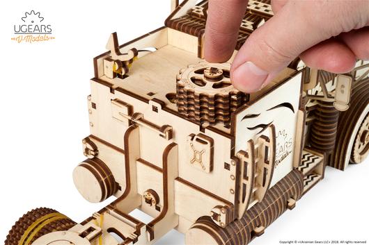 Lastwagen Heavy Boy VM-03             UGears