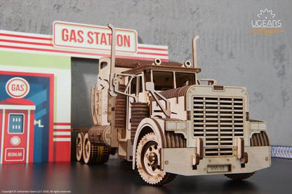 Lastwagen Heavy Boy VM-03             UGears