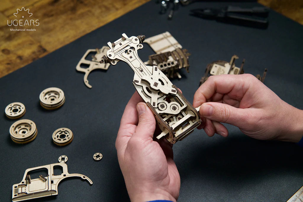 Hot Rod "Furious Mouse"                                       UGears