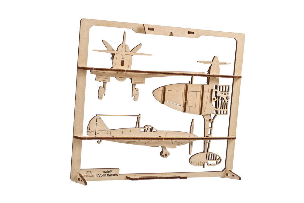 2,5D Wandbild Jagdflugzeug MK VIII                           UGears