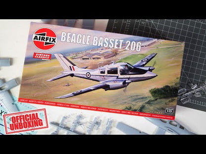 Beagle Basset 206, 1:72, Airfix Vintage Classics